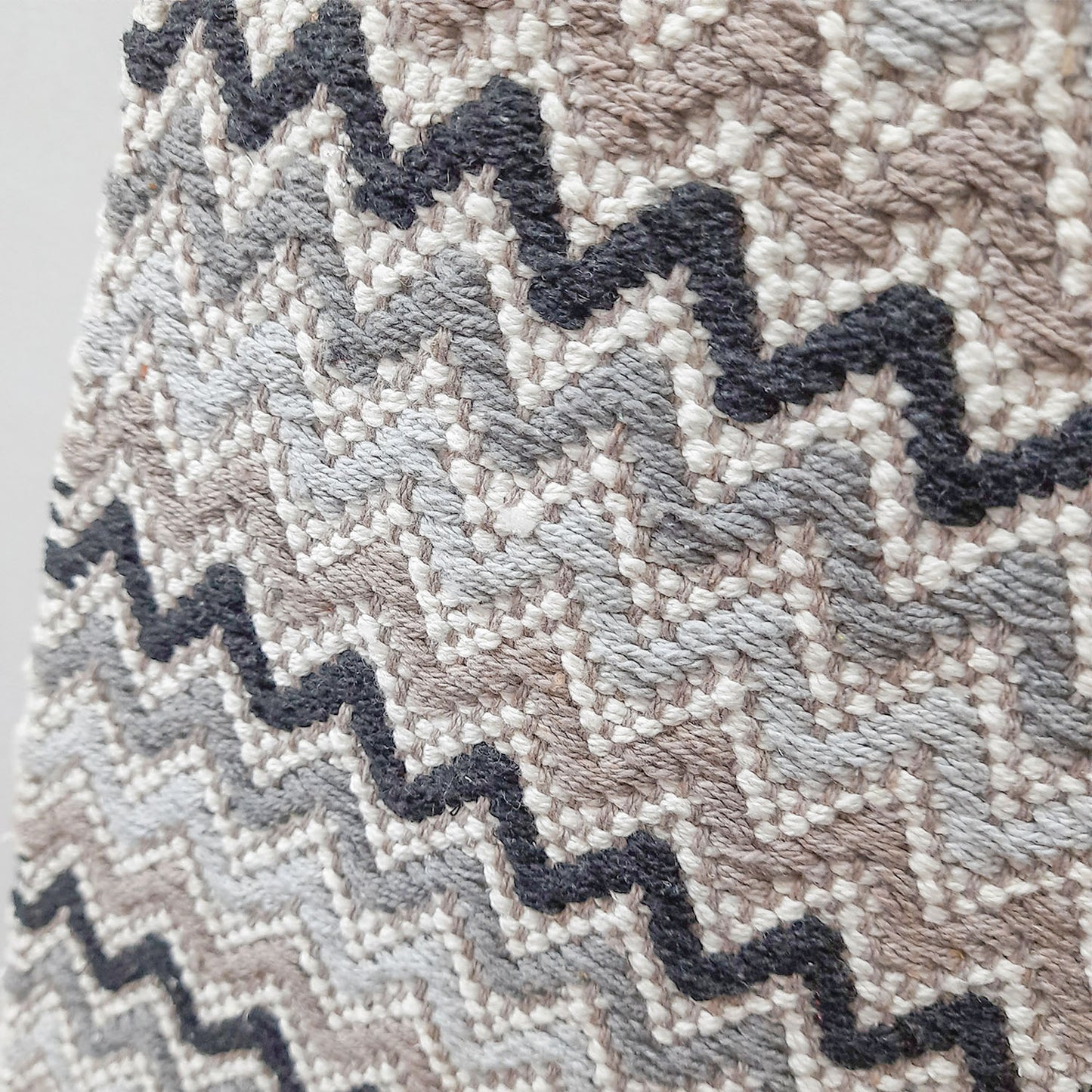 Avioni Lux Handloom Cotton Designer Durries- 90cm x 150cm (~3×5 Feet)