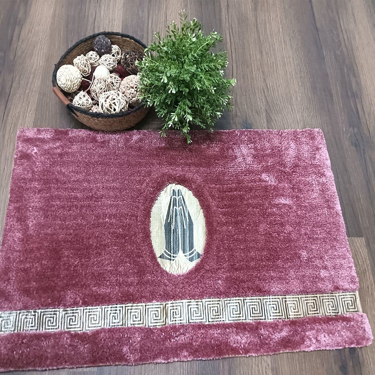 Avioni Divine Collection | Luxury Golden/Silver Touch Tufted Rug Blush Pink In Beautiful-Nameste Soft And Plush Handmade Door Mats |~25mm thick | BathMats -45x75 cms