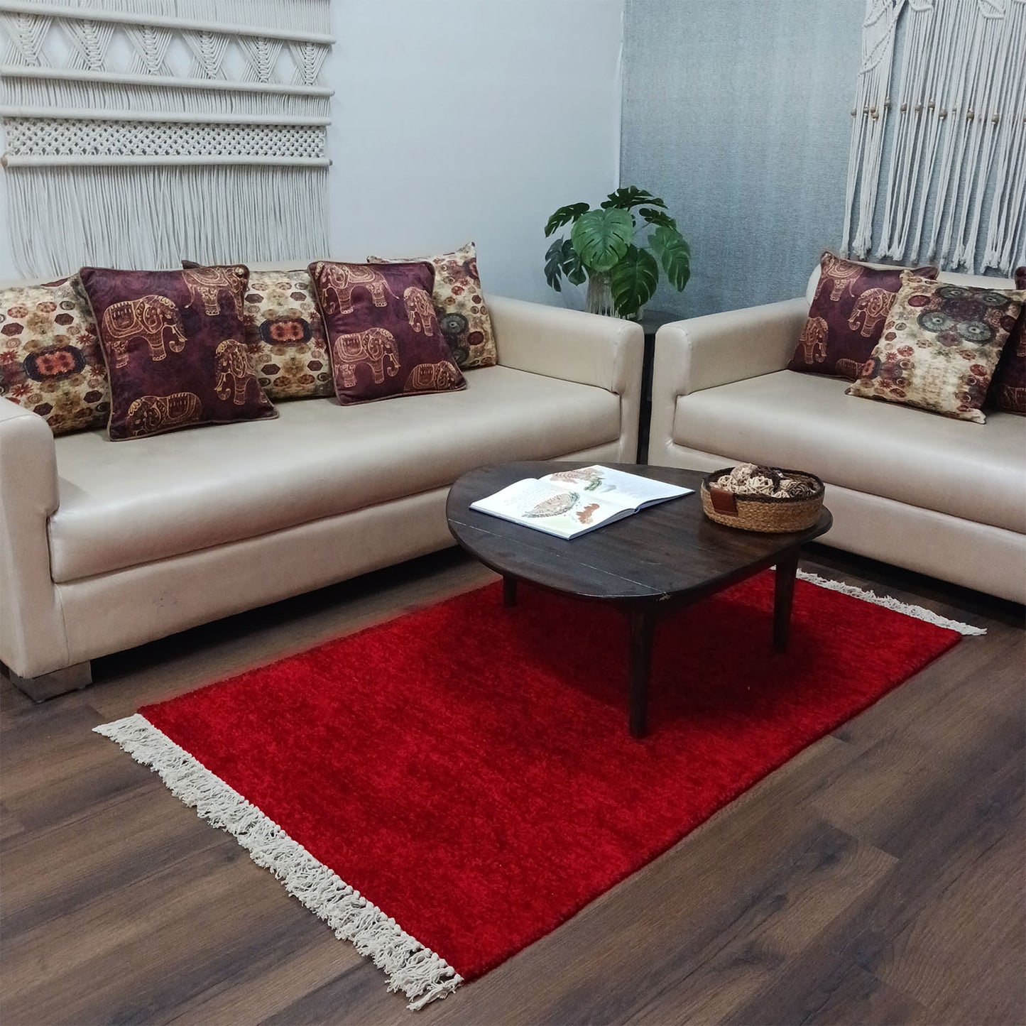 Avioni Carpets for Living Room/Pooja Room – Neo Modern Collection Red Carpet/Rug – 90cm x 150cm (~3×5 Feet)