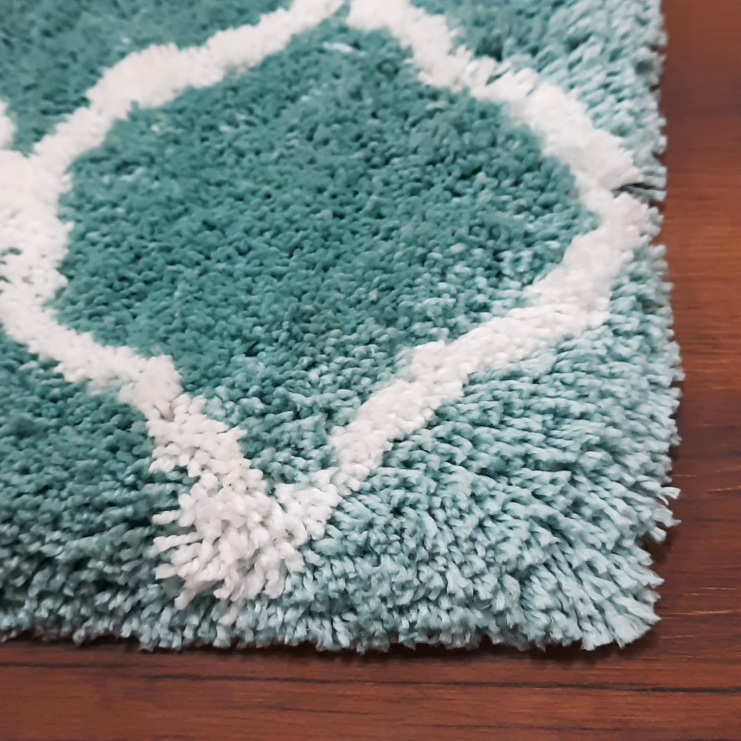 Handloom Shaggy Aqua Blue Carpet With White Morocccan Design /Bedside Runners by Avioni Home