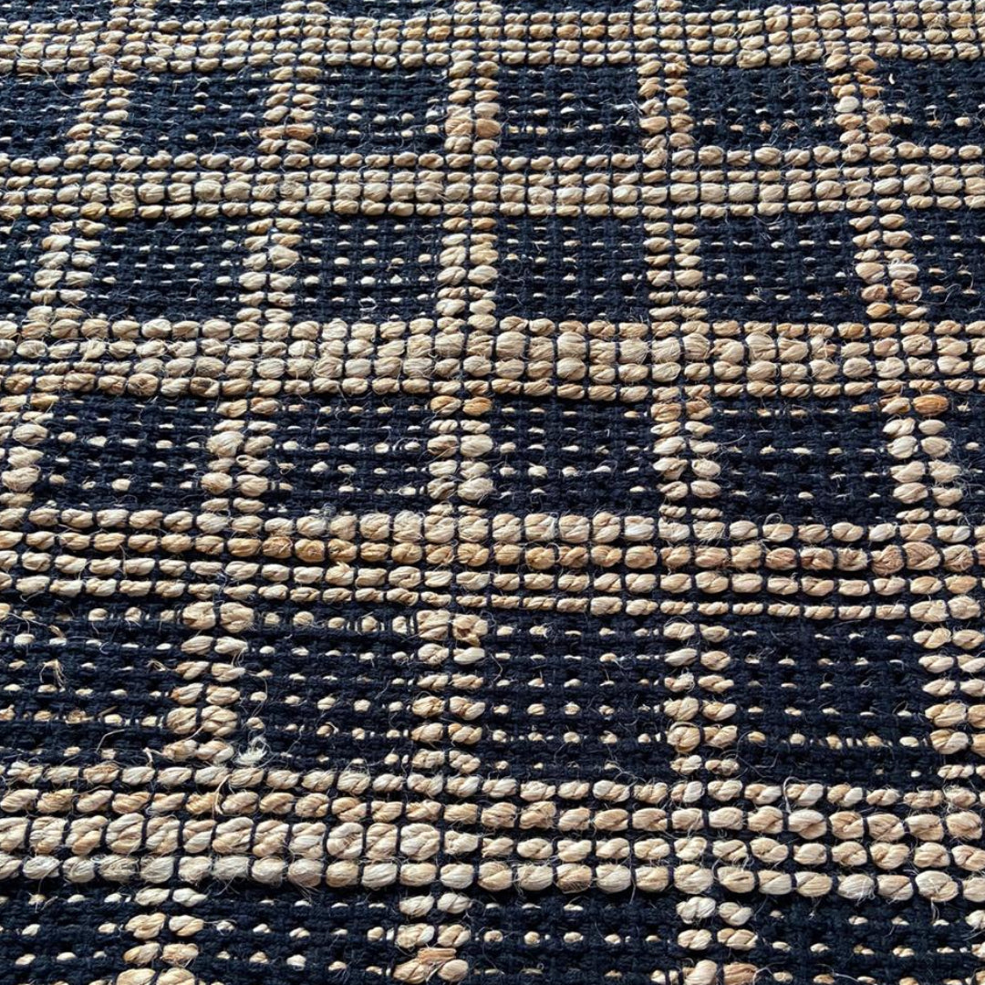 Avioni Home Eco Collection – Cotton & Jute Handwoven Square Pattern Carpet