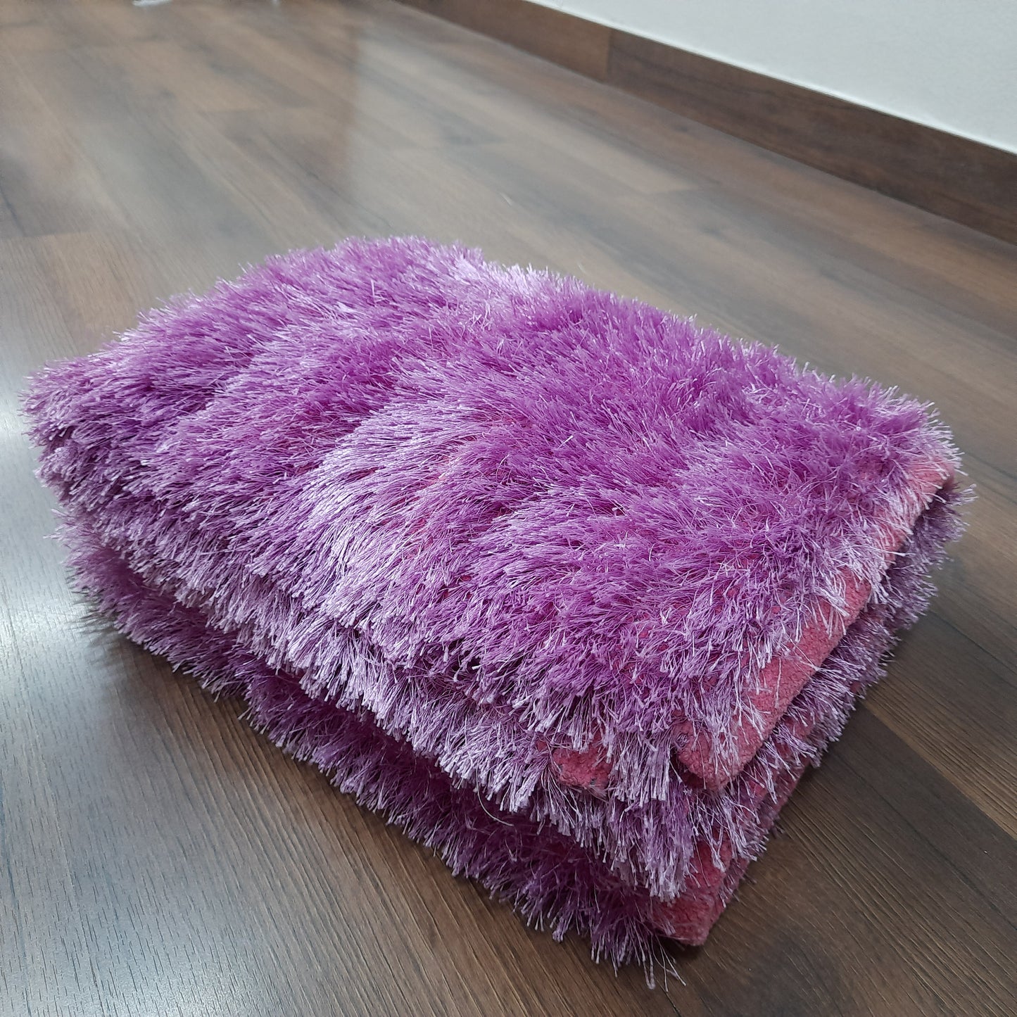 Flurry Yarn Fur Dhurrie For Living Room|Purple|By Avioni| 90cm x 150cm (~3×5 Feet)