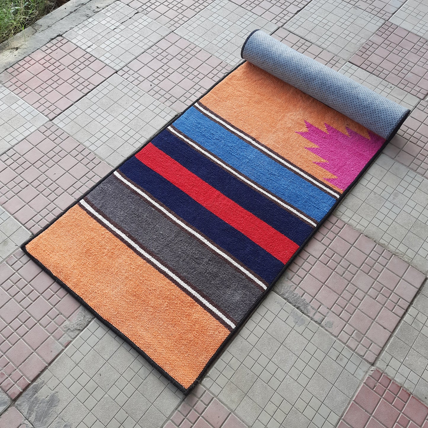 Avioni Luxury Soft Premium 100% Chenille Multi Color Yoga Mat 60cm x 180cm (~2×6Feet)