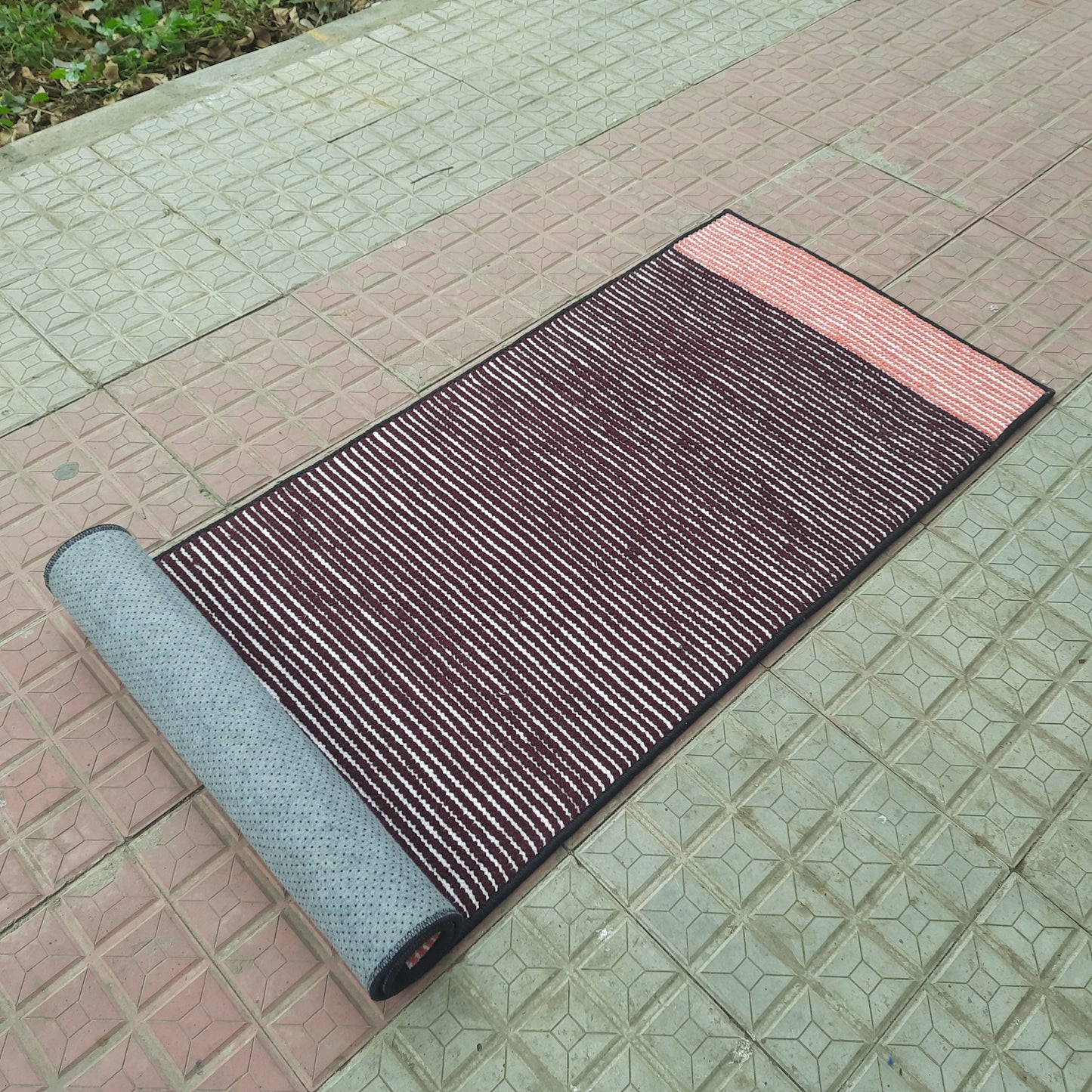 Avioni Luxury Soft Premium Chenille Stripe -Purple & Pink- Yoga Mat 60cm x 180cm (~2×5.5 Feet)