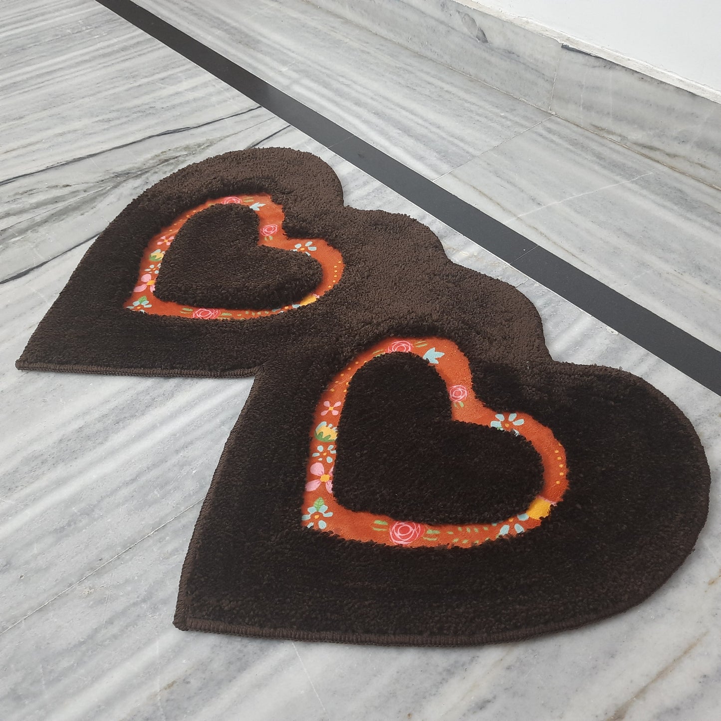 Avioni Home| Twinheart Floormat Collection | Soft Shaggy Dual Heart Shape Floor Mat /Door Mat | Dark Coffee | Fluffy & 10mm Thick Mat | 45 x 75 CM