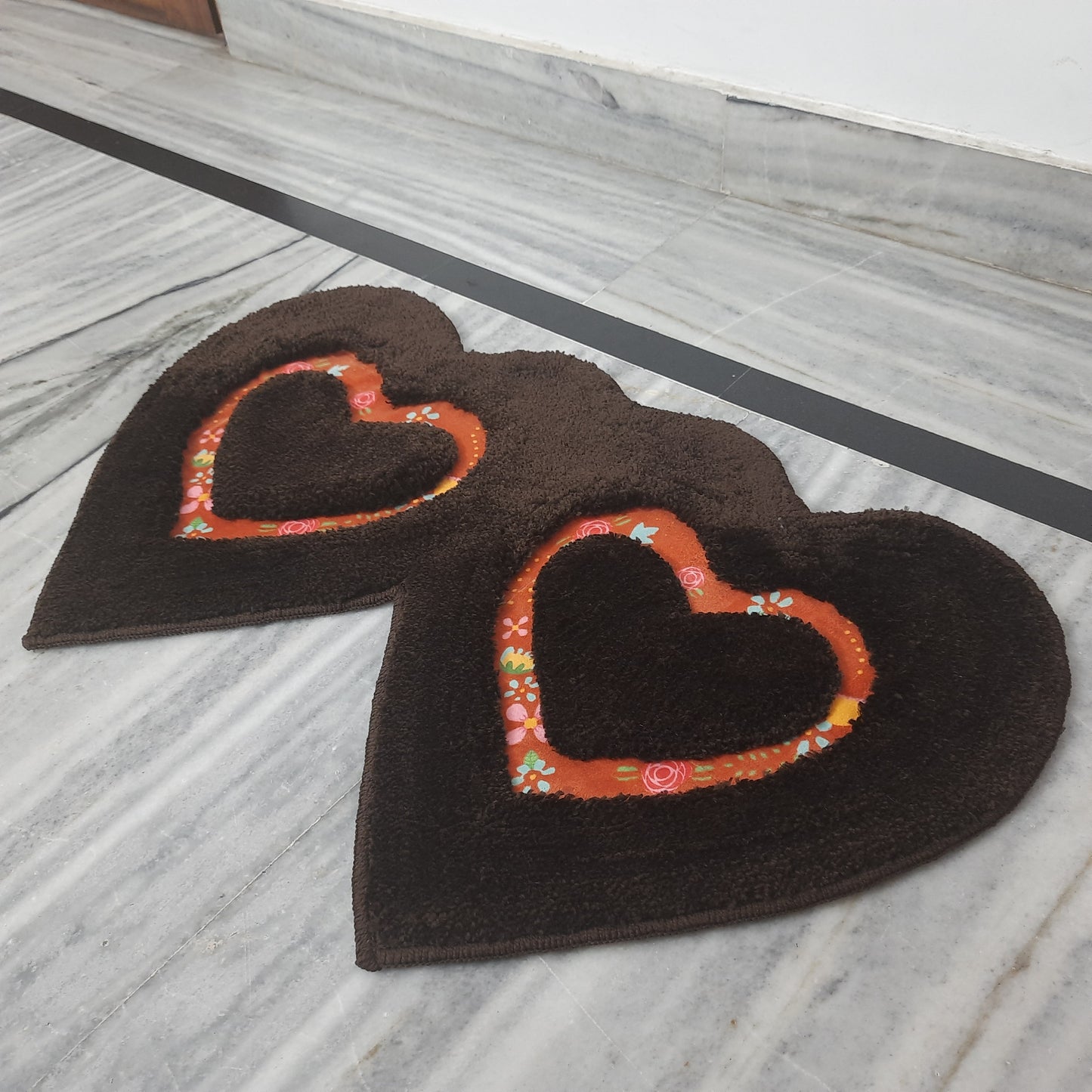 Avioni Home| Twinheart Floormat Collection | Soft Shaggy Dual Heart Shape Floor Mat /Door Mat | Dark Coffee | Fluffy & 10mm Thick Mat | 45 x 75 CM
