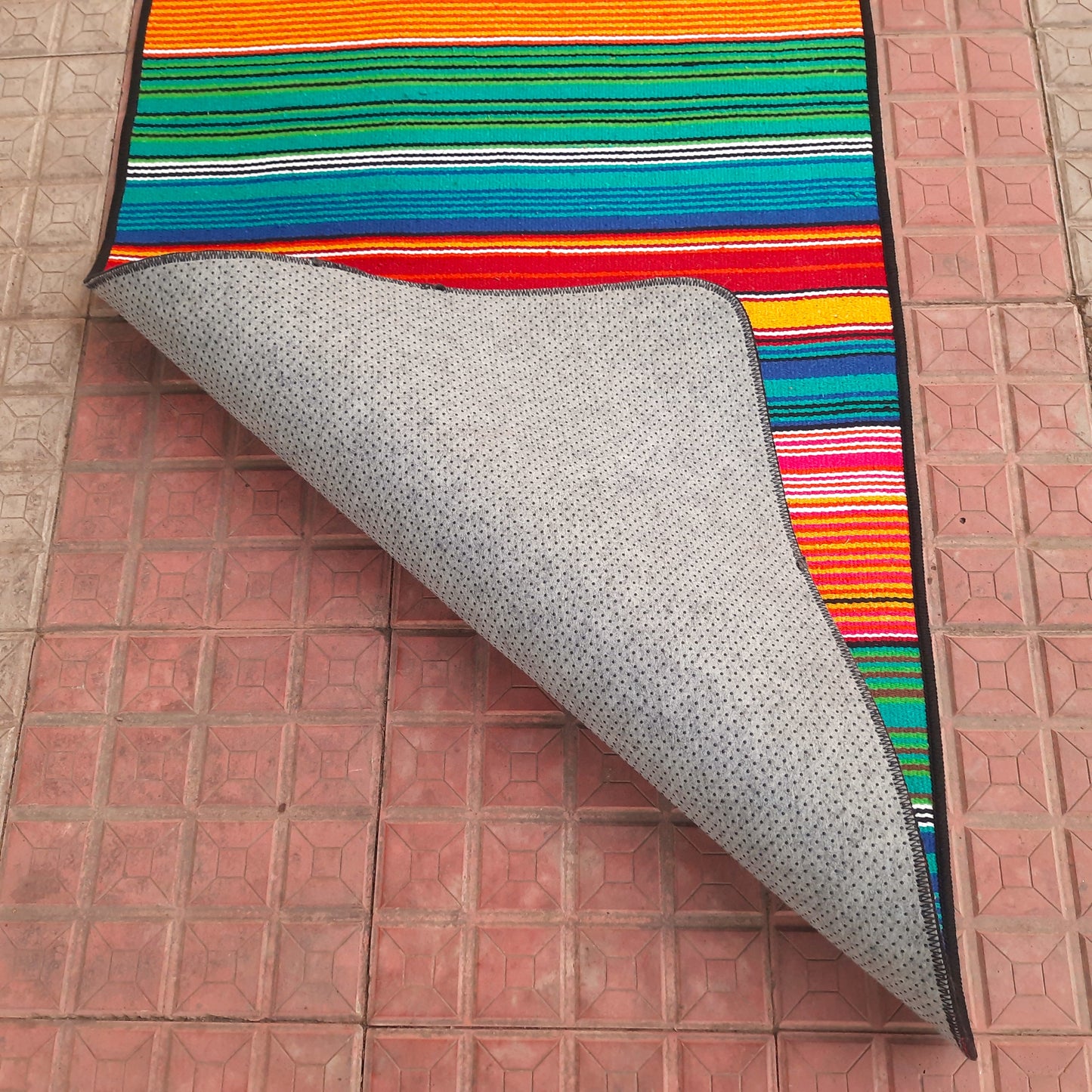 Avioni Luxury Ethnic Handloom 100% Cotton Anti Slip Multi Color Yoga Mat 74cm x 180cm (~2.5×6Feet)