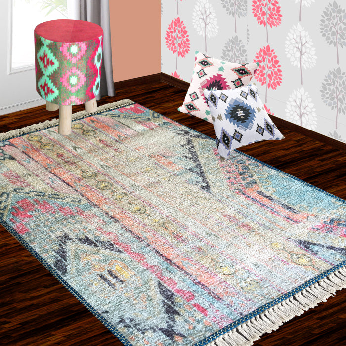 Avioni Faux Silk Carpet – Ethnic Distressed Living Room Rug – Loomkart
