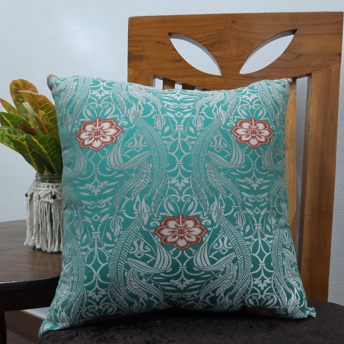 Riviera Collection-Cushion Covers In Glace Cotton For Regular Use –Sea-Green Ethnic Design– Best Price 40cm x 40cm (~16″ x 16″) – Set of 5