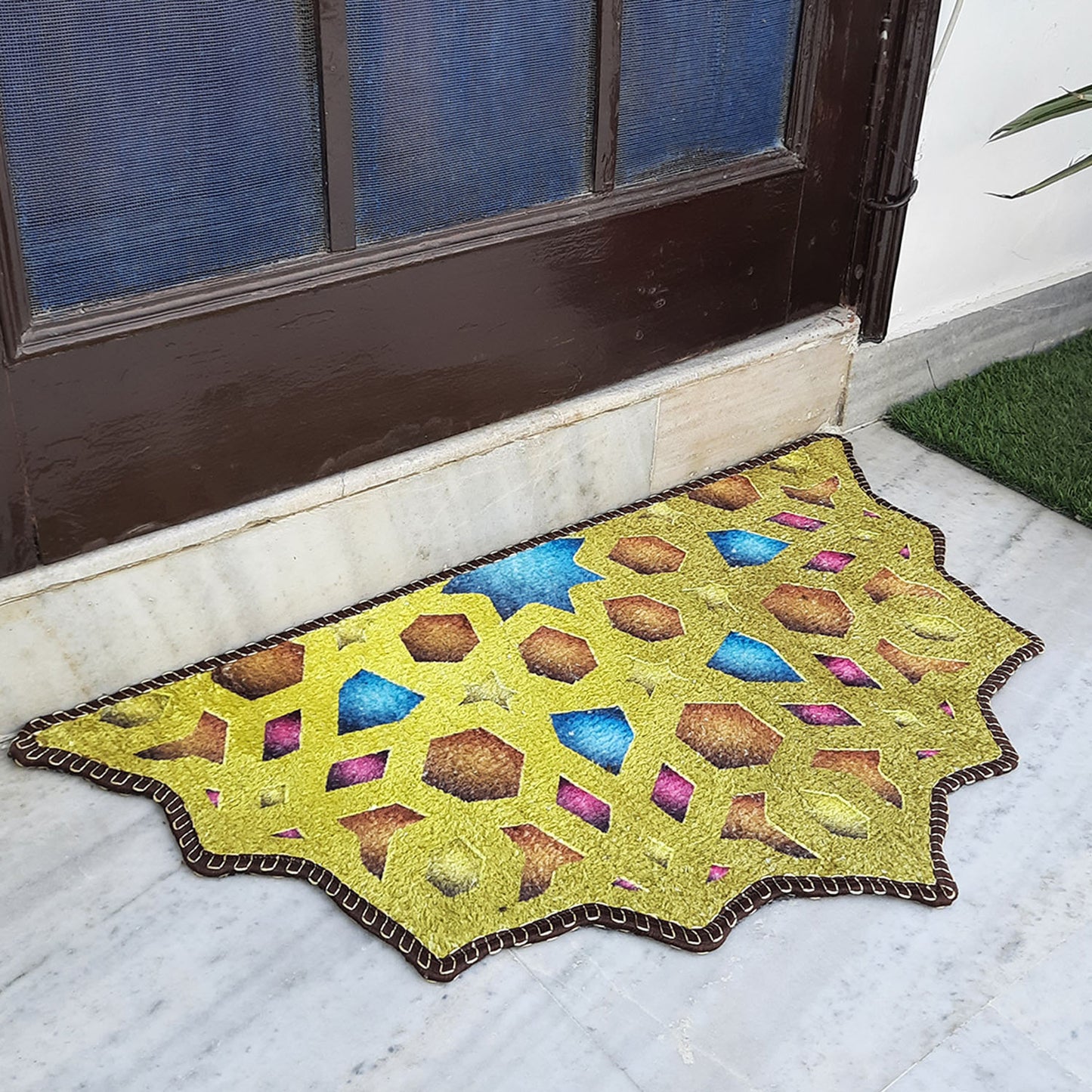 Avioni Home Floor Mats in Beautiful Persian Cutout Design | Anti Slip, Durable & Washable | Outdoor & Indoor