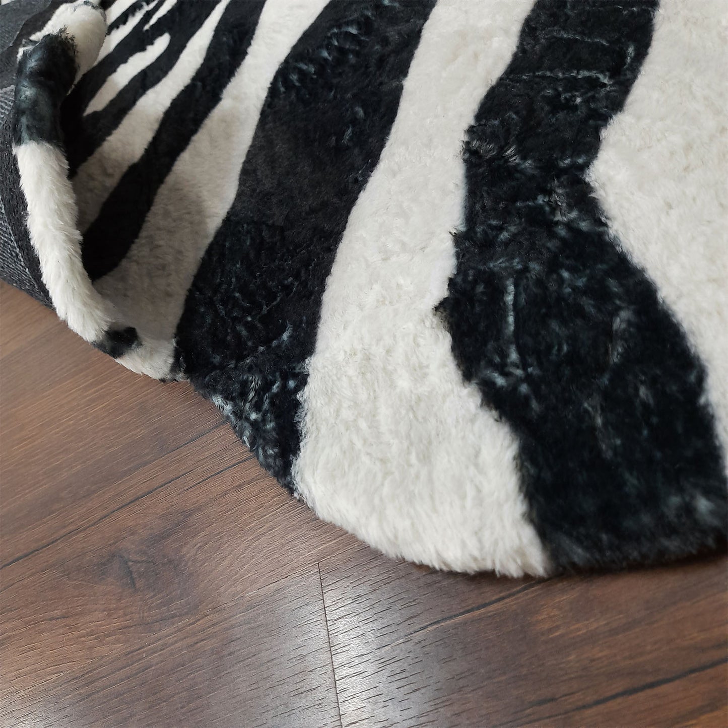 Avioni Home Faux Fur Animal Area Rug | Zebra Print