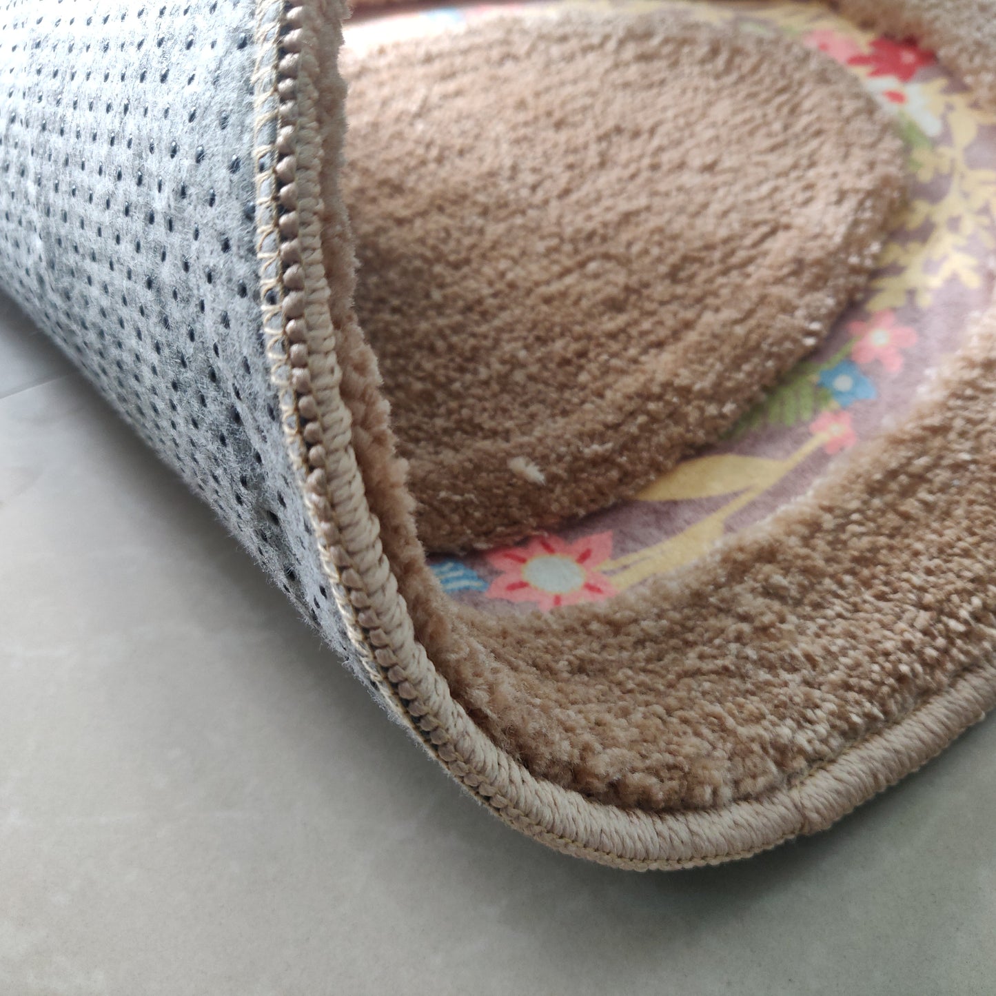 Avioni Home| Zengrove Floormat Collection | Soft Shaggy Oval Shape Floor mat /Door Mat | Beige | Fluffy & 10mm Thick Mat | 40 x 60 CM
