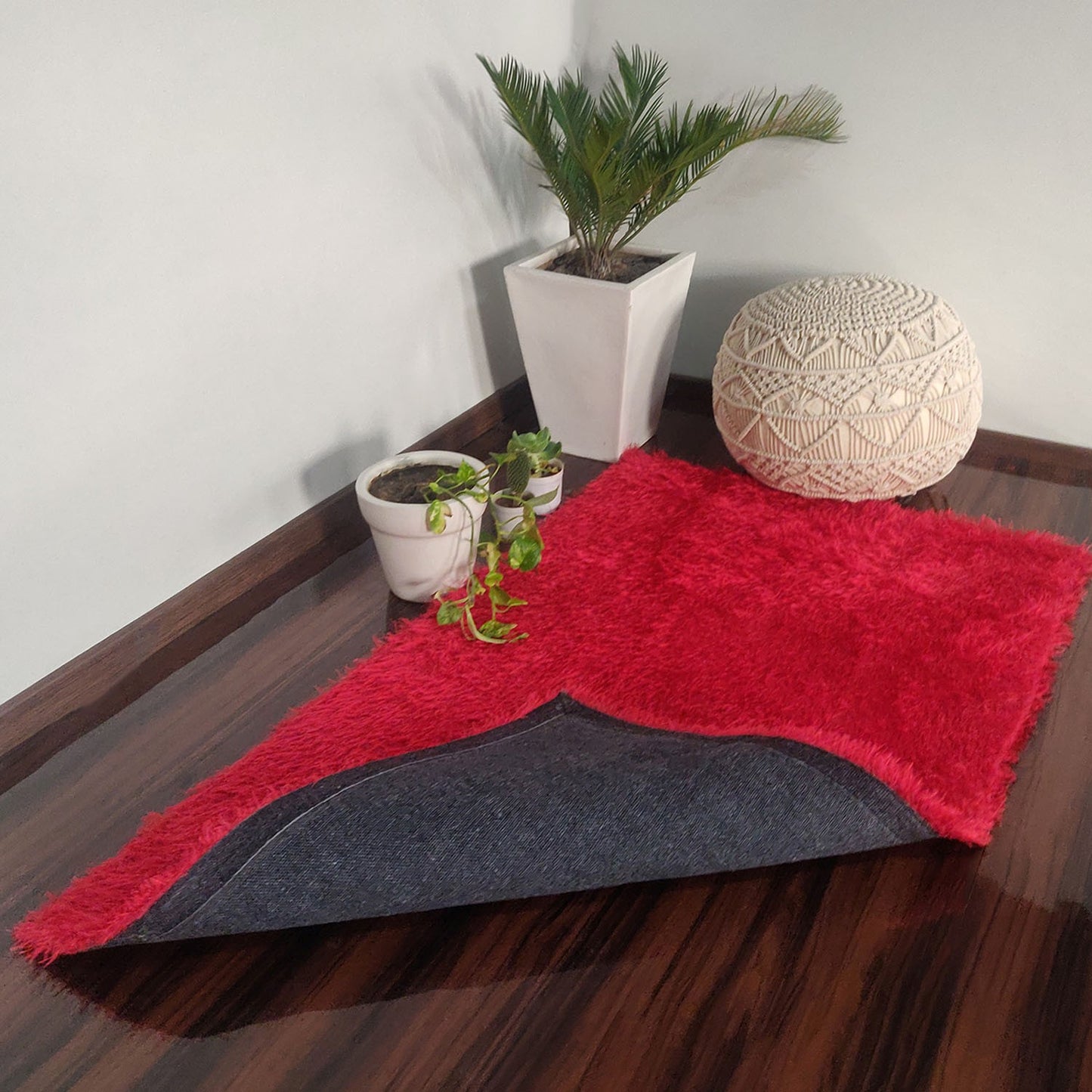 Super Saver Deal-Avioni Fur Carpets for Living Room – Red Colour-90cm x 150cm (~3×5 Feet)
