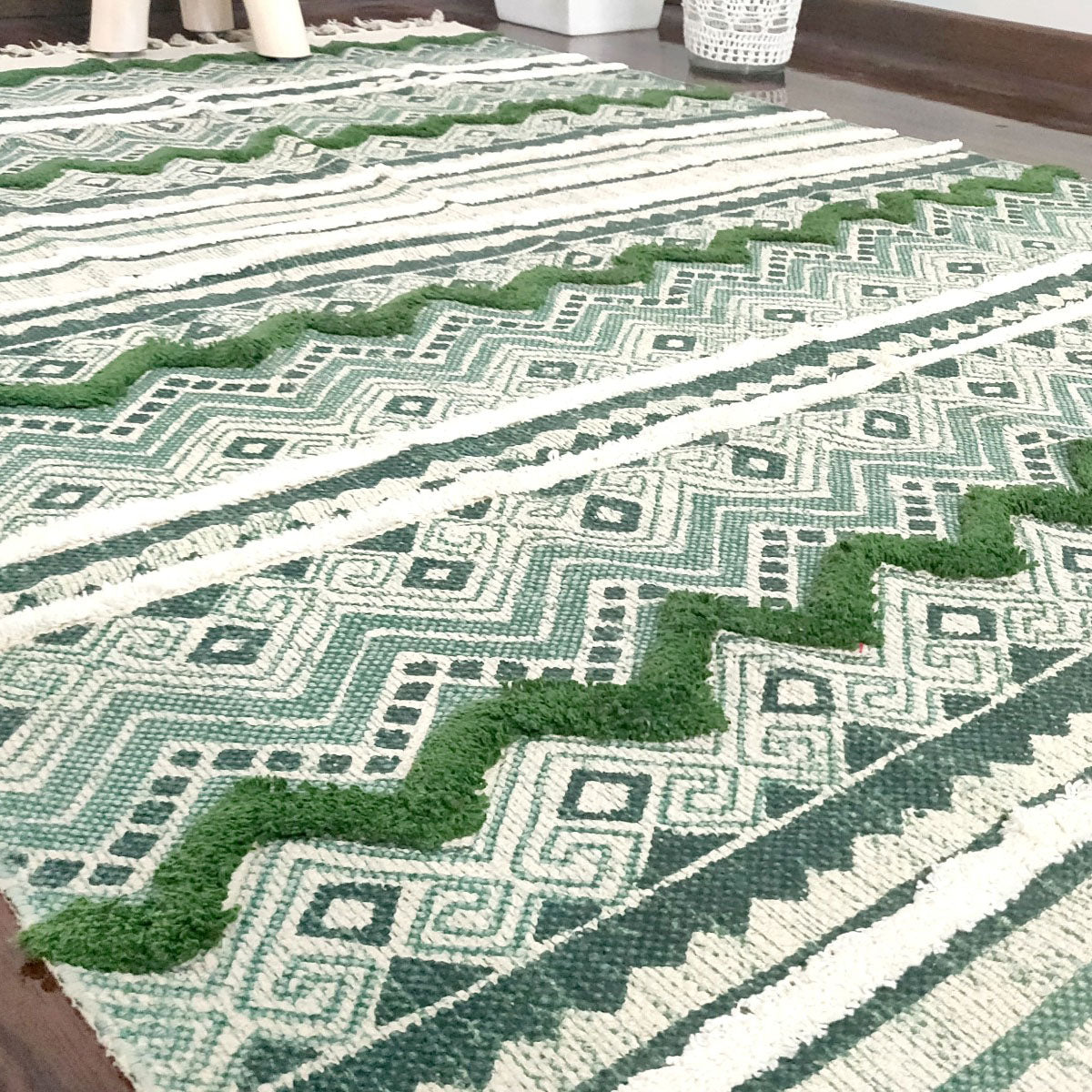 Avioni Boho Look Cotton Printed & Part Tufted Floor Rug / Durrie – Green
