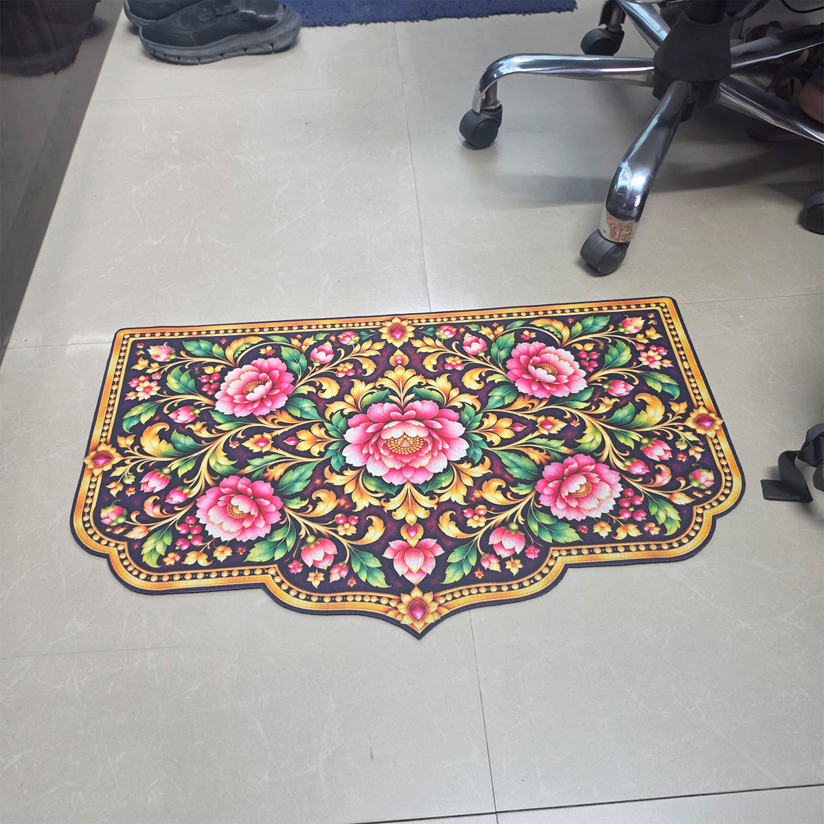 Avioni Home Aangan Royale Collection | Premium Royal Floral Heritage Floor Mat with 4 Matching Kalash & Lotus Peel & Stick Décor Stickers | High Wear Resistance & Silicone Anti-Slip Backing