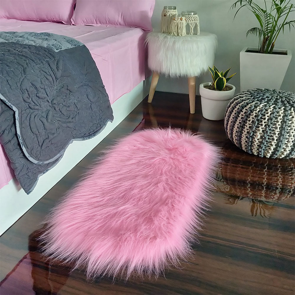 Shaggy Carpet – Premium Long Faux Fur – 88X40 cm Oval Shape – Avioni Carpets- Pink