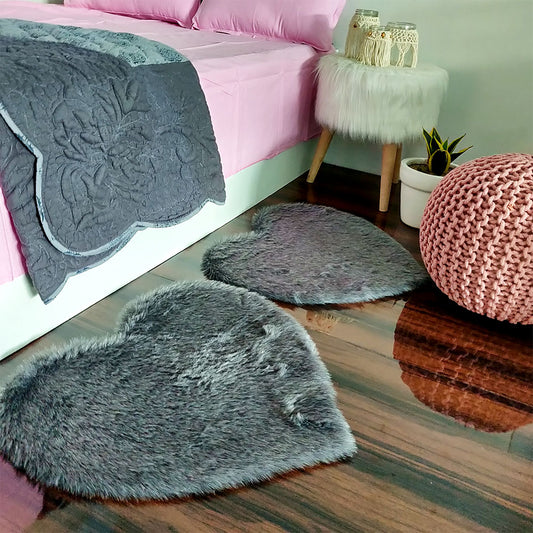 Shaggy Carpet – Heart Shaped Rug – Premium Medium Faux Fur – 75 cm – Avioni Carpets- Grey Colour (1+1- set of 2 )