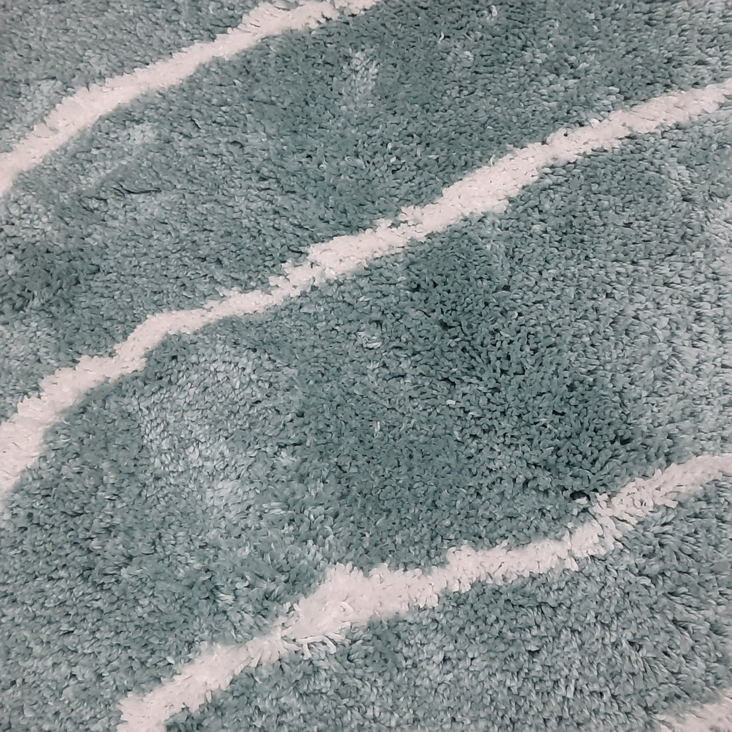Handloom Shaggy Aqua Carpet With White Wave Design /Bedside Runners by Avioni Home