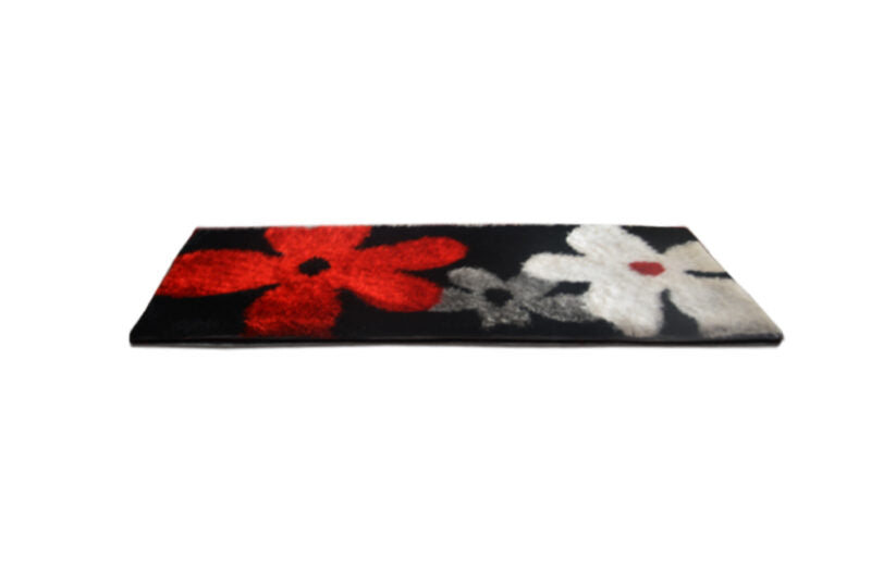 Shaggy Carpet/ bedside runner in black with Flowers (55cm x 137cm (~22″ x 55″)) by Avioni