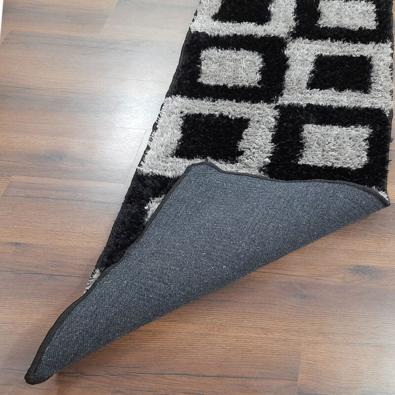 Handloom Shaggy Black And Gray Square Carpet/Bedside Runners (55cm x 137cm (~22″ x 55″)) by Avioni